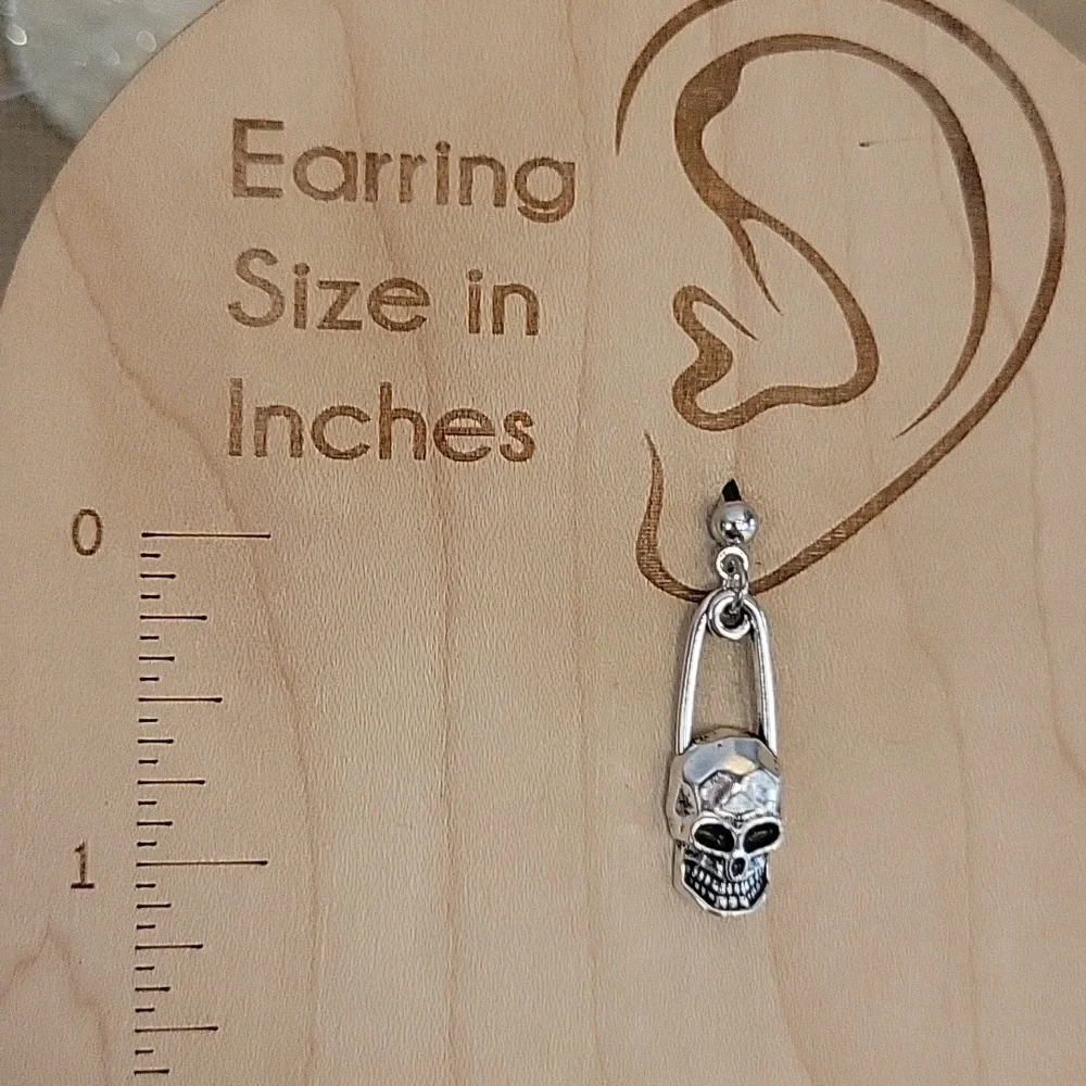 SAFETY PIN SKULL DROP EARRINGS